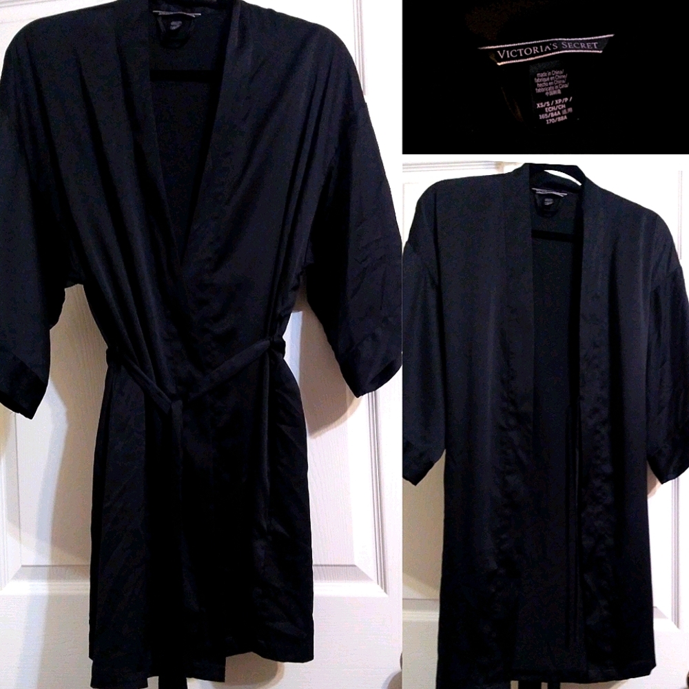VS 🖤 BLACK ROBE XS VICTORIA'S SECRET
